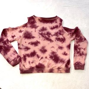 Sky and Sparrow Tiedye cold shoulder sweatshirt